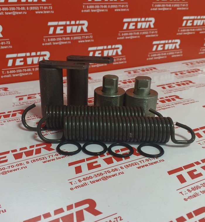 Р/к торм.механизма (оси, ролики,пружина,кольца) к-т на колесо КММЗ 6520-3501107/09/53/35